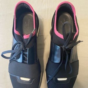 Balenciaga Low-Top Race Runner